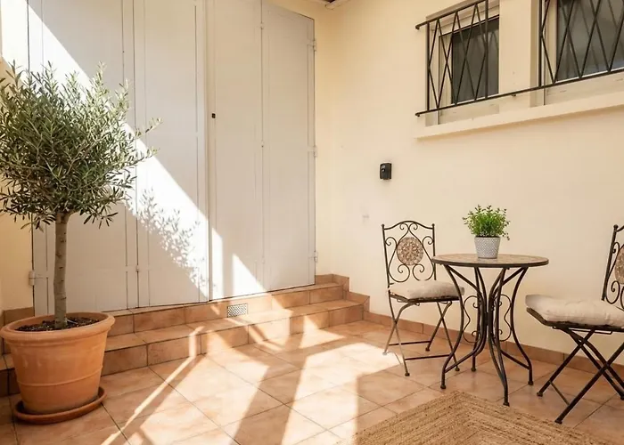 Maison Plain Pied Hyper Centre Avec Veranda 5 Min A Pied 3 Villa *